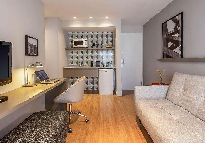 带大床的套房, Hampton Inn Roanoke Rapids, Nc