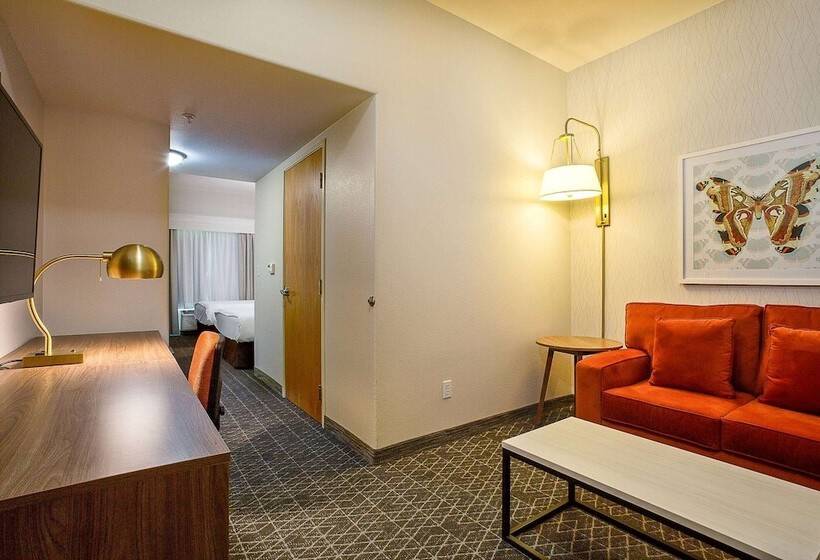 Suite, Hawthorn Suites By Wyndham Oakland/alameda