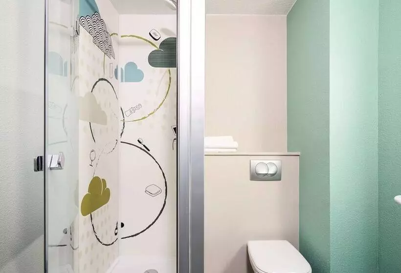 اتاق استاندارد سه نفره, Ibis Budget Lille Gares Vieux Lille