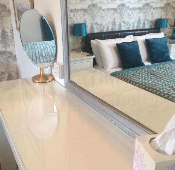 Cameră Triplă Clasică, Invergarry Room Only Guest House For Adults