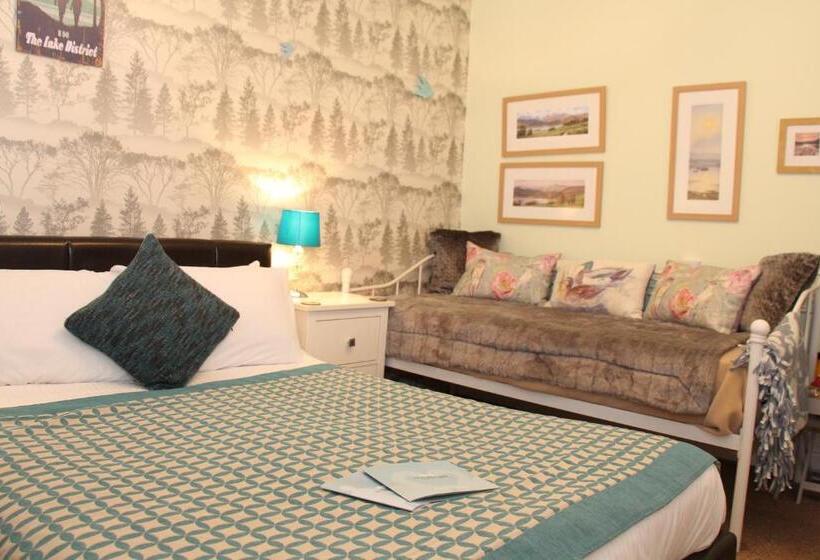 Cameră Triplă Clasică, Invergarry Room Only Guest House For Adults