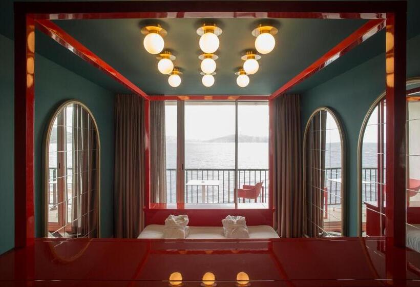 プレステージスイート, La Pietra Restaurant & Spa