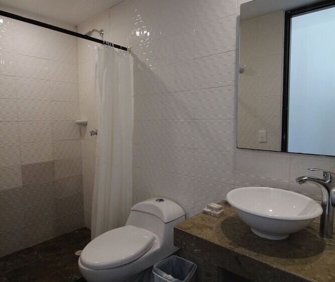 스탠다드 트리플 룸, On Vacation Tower