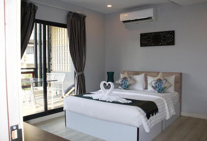 غرفة سوبيريور مزودة بشرفة, Ostro