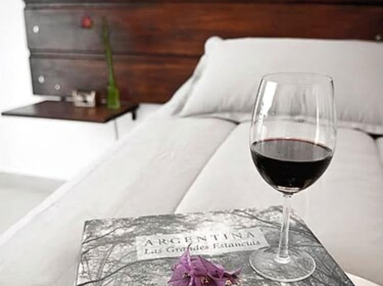 חדר סטנדרט, Pro