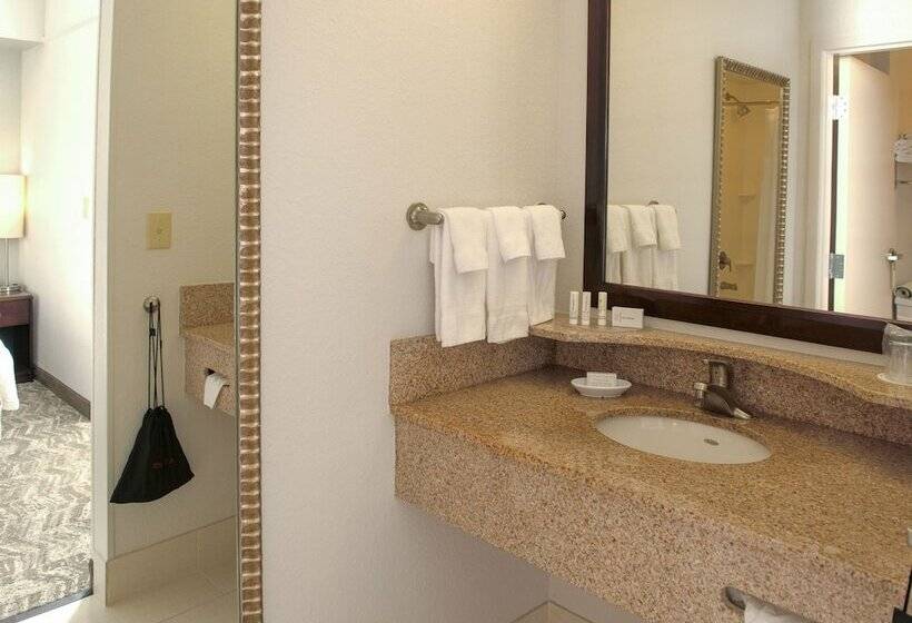 جناح, Springhill Suites Houston Pearland