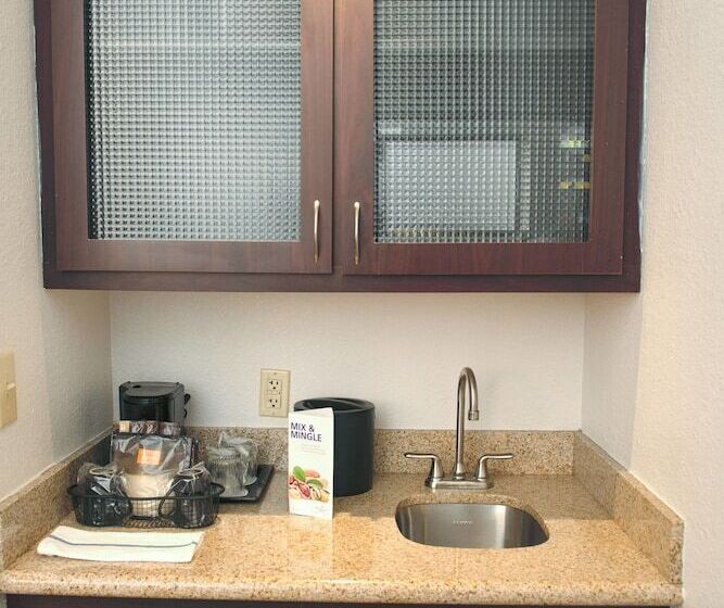 جناح, Springhill Suites Houston Pearland