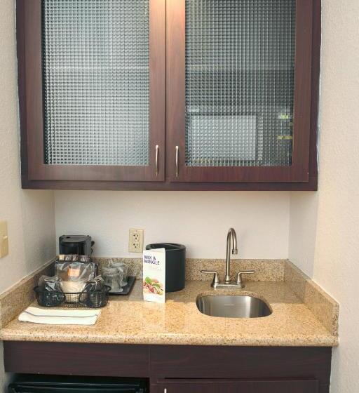 스위트, Springhill Suites Houston Pearland