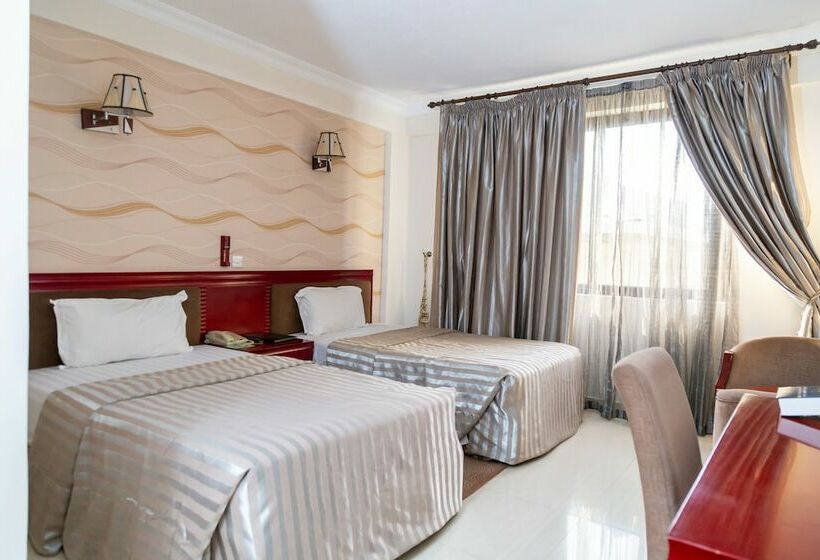 חדר סטנדרט, Sunlodge