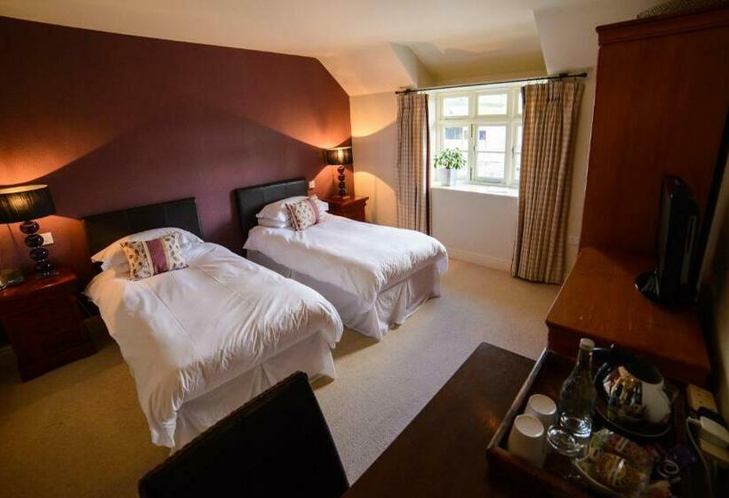 デラックスルーム, The Kings Arms