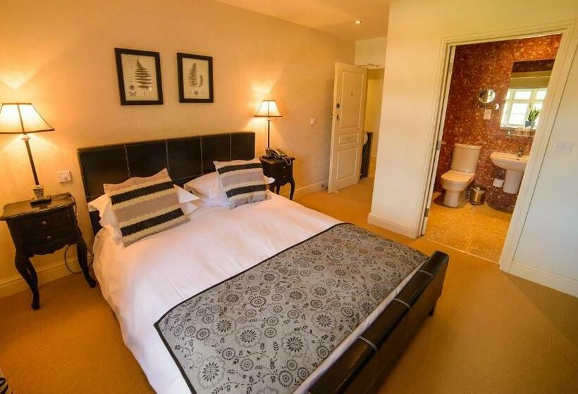 デラックスルーム, The Kings Arms