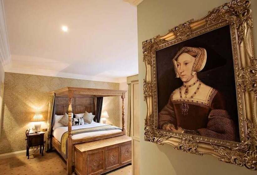 수피리어 룸, The White Hart