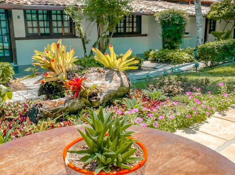 패밀리 스위트, Velinn Caravela Pousada Ilhabela