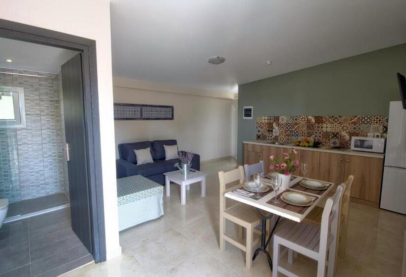 침실 1개 아파트, Two Brothers Studios & Apts