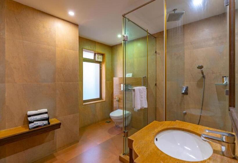 스탠다드 룸, Adamo The Bellus Calangute