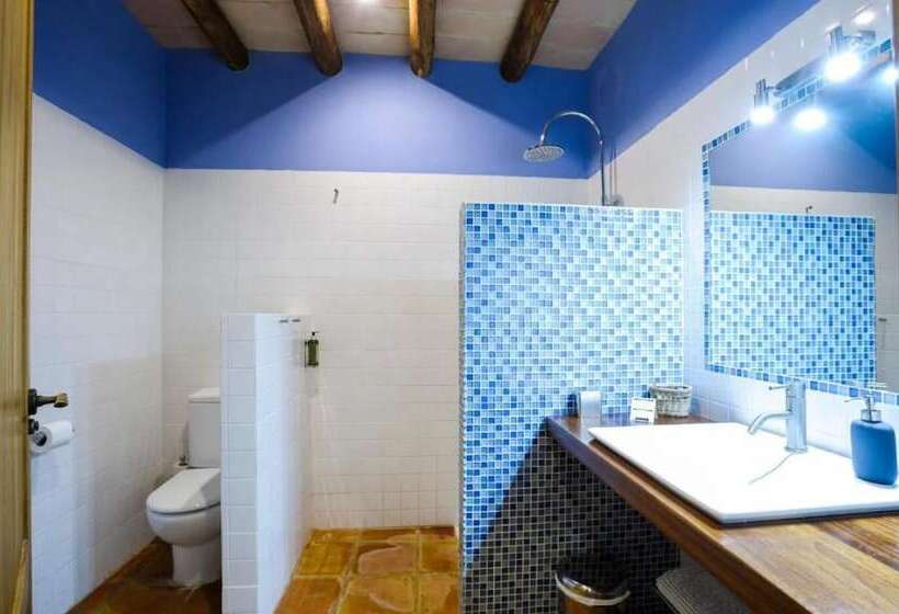 غرفة قياسية, Bajo El Cejo