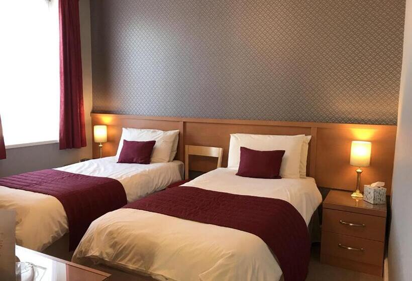 غرفة قياسية, The Bowden Lodge