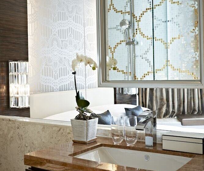 سوییت سوپریور, Dorsett Kwun Tong  Hong Kong