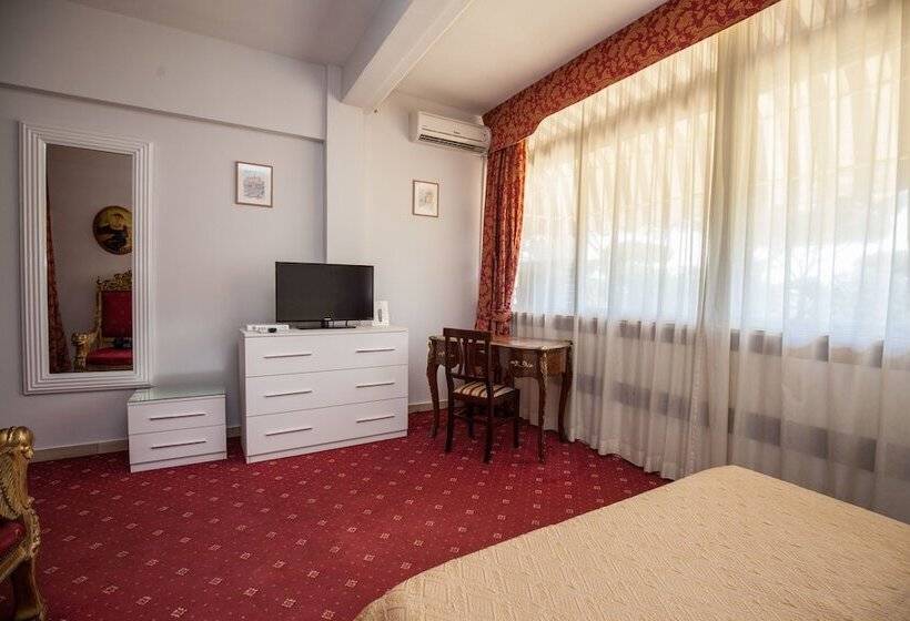 غرفة قياسية فردية, Giulietta E Romeo