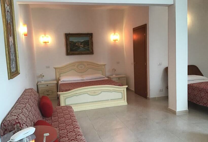 غرفة قياسية رباعية, Giulietta E Romeo