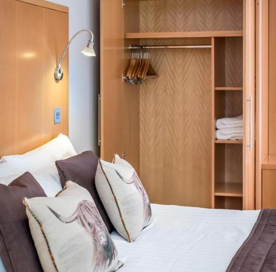 高级大房间, High Range Lodge