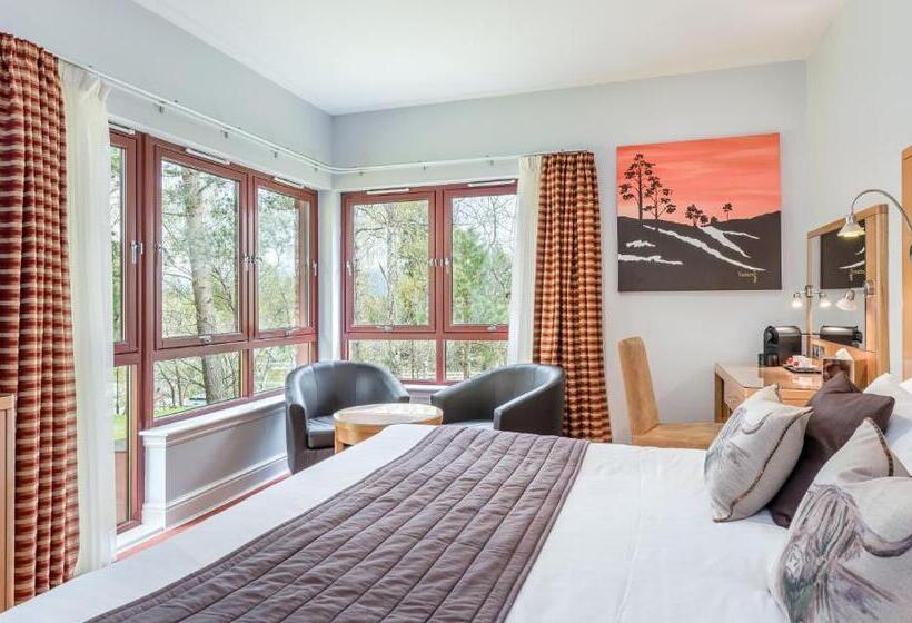 高级大房间, High Range Lodge