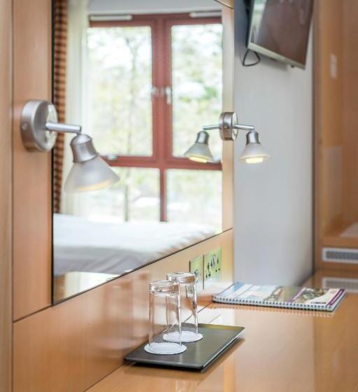 家庭间, High Range Lodge