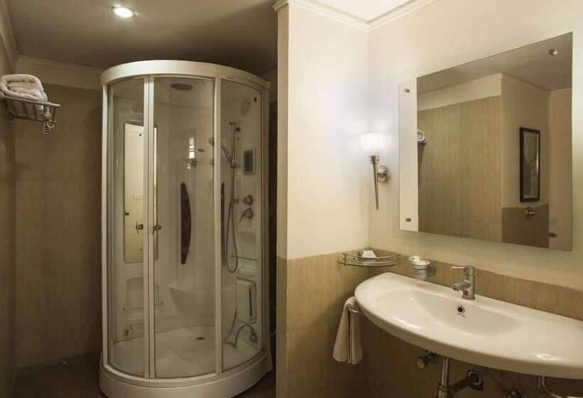 行政套房, Kc Residency