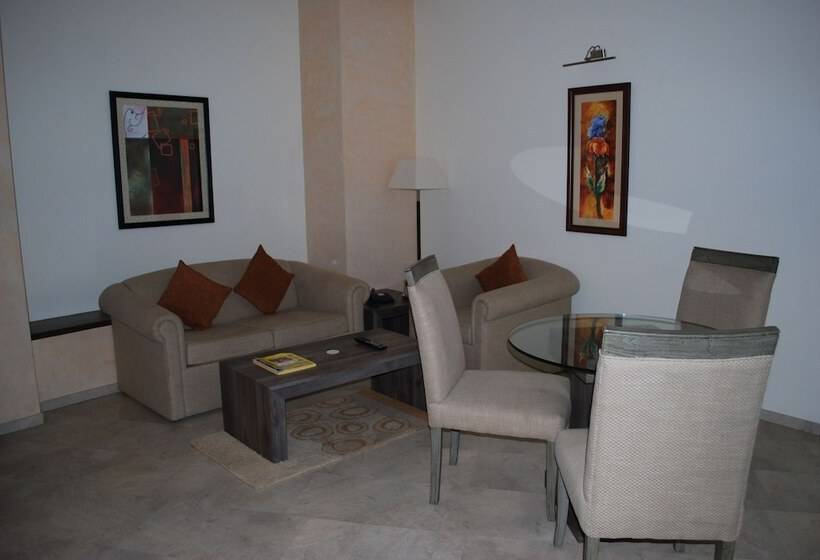 行政套房, Kc Residency