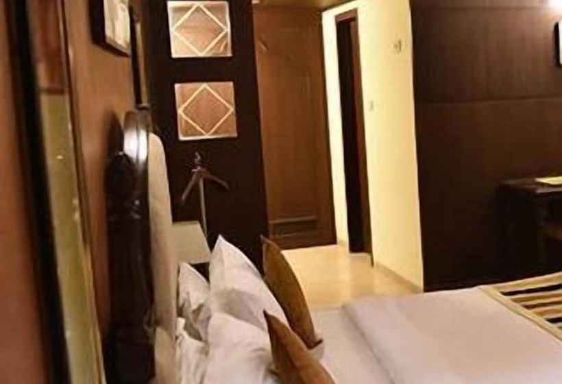 行政套房, Kc Residency