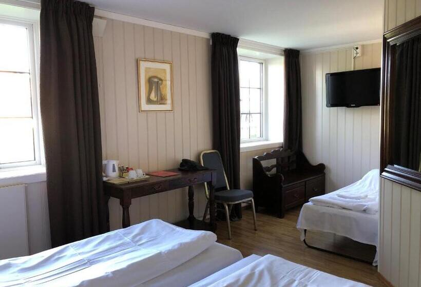 Семейный Номер, Klækken