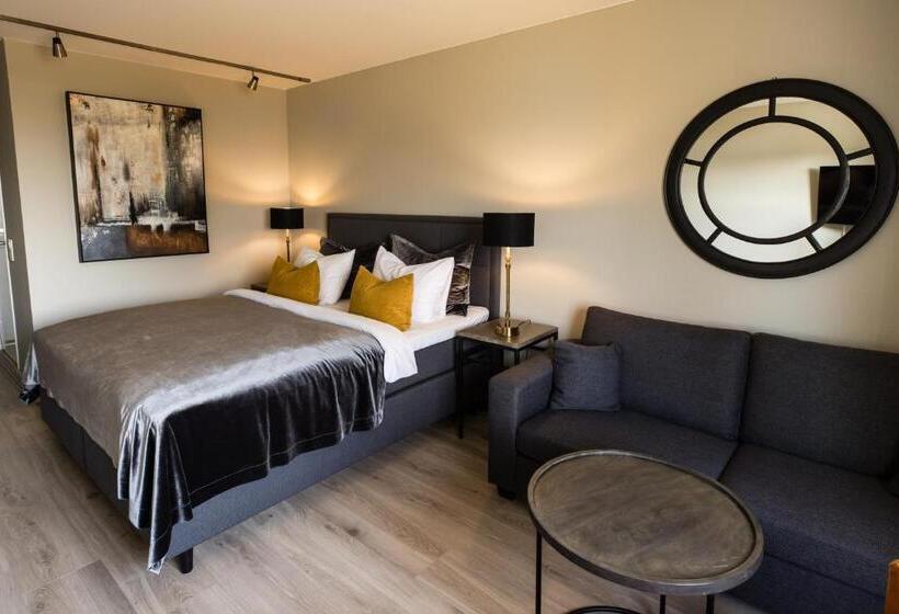 Семейный Номер, Klækken