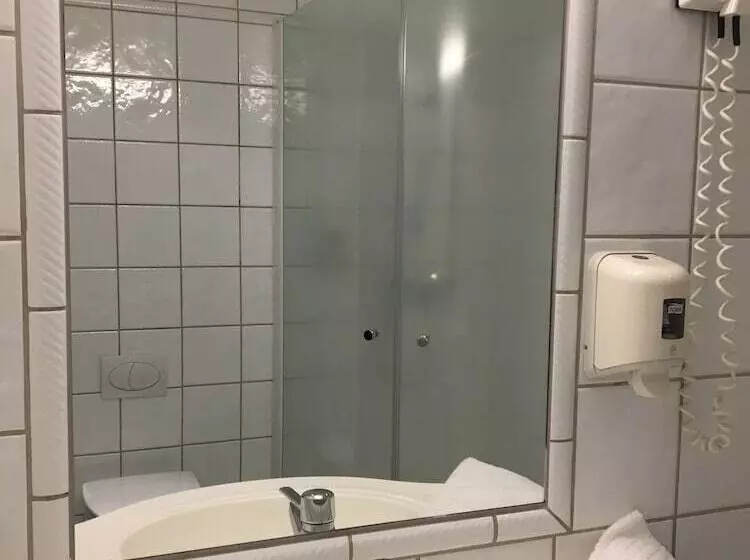 Aile Odası, Klækken