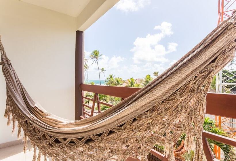 标准三人间, Pousada Iande