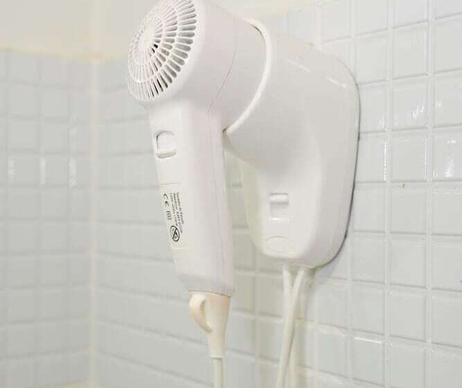 标准三人间, Pousada Iande