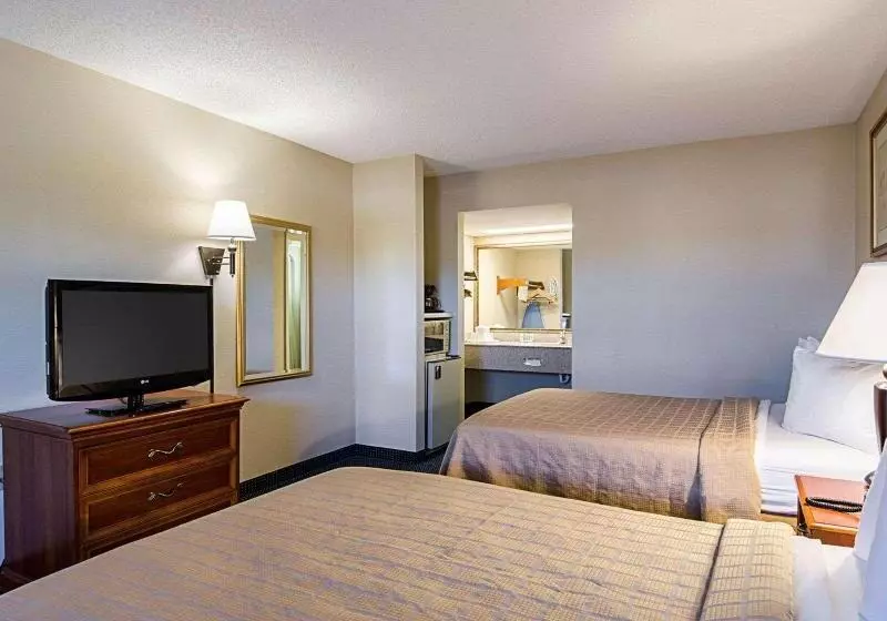 スタンダードルーム, Quality Inn Troutville Roanoke North