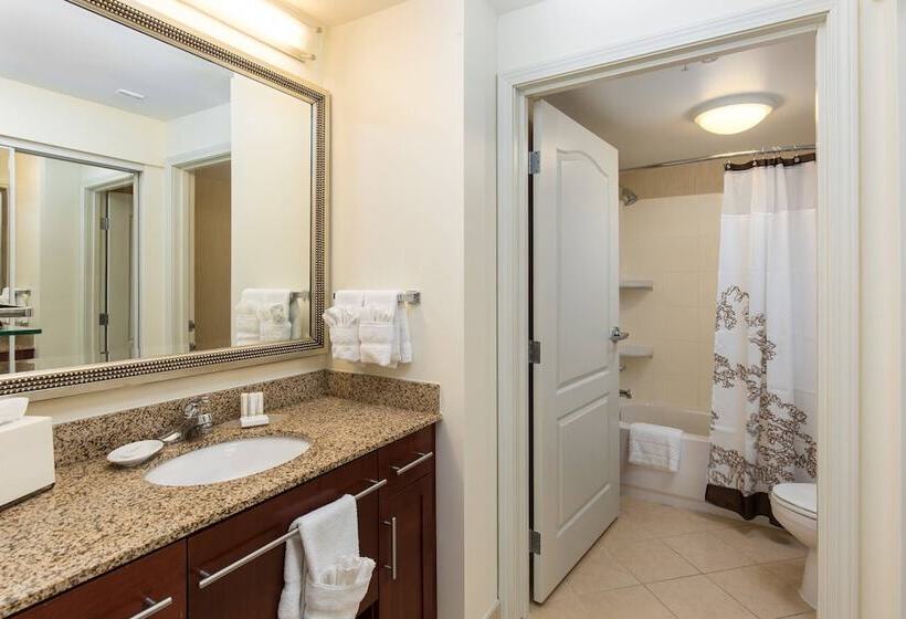 스위트, Residence Inn By Marriott Springfield Old Keene Mill