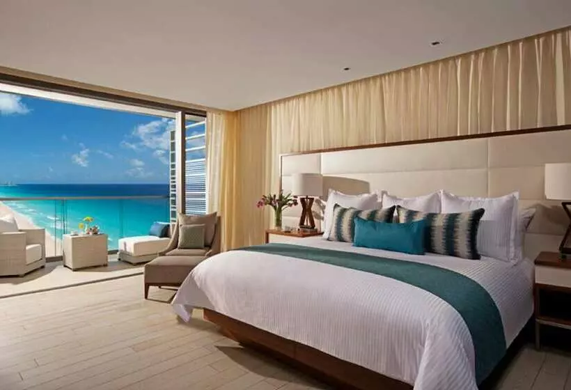 キングサイズベッドのデラックスルーム, Secrets The Vine Cancun All Inclusive Adults Only