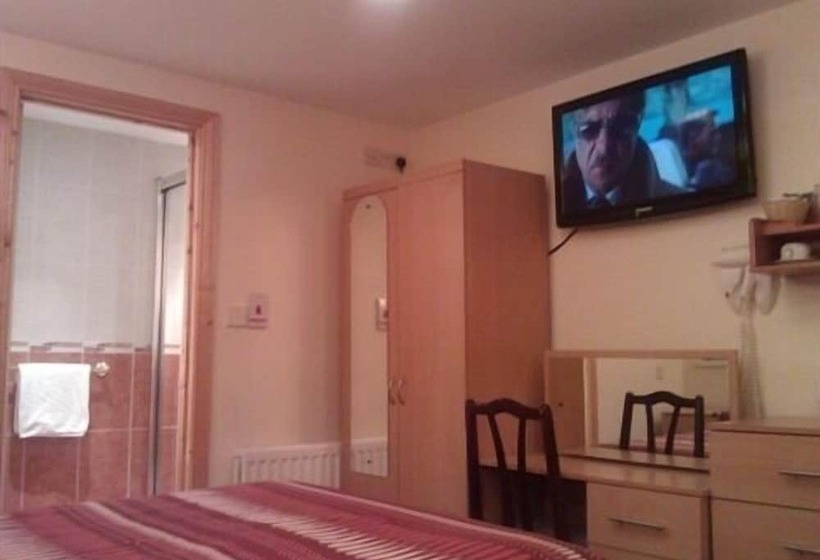 חדר סטנדרט לשלושה, Springfield B&b