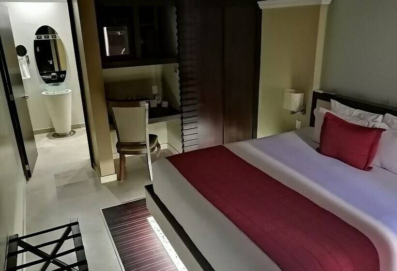 Номер Стандарт, The Jonathon Boutique