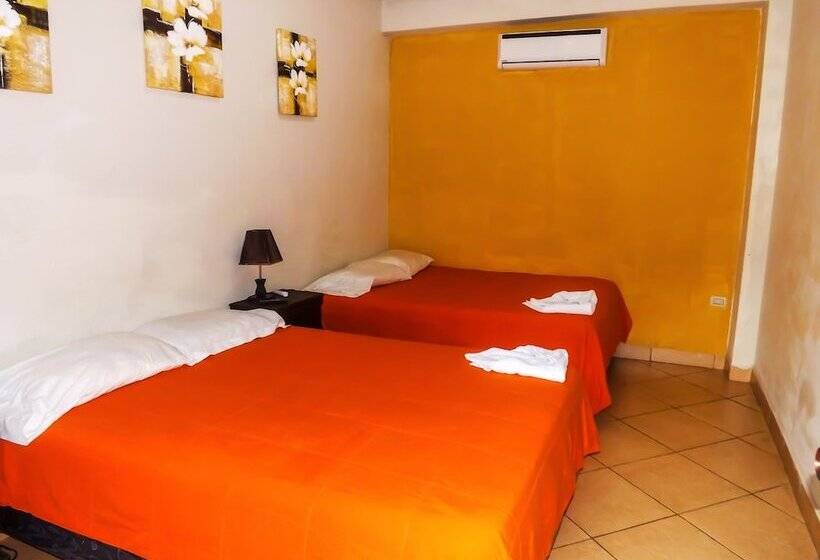 اتاق استاندارد با 2 تخت دوبل, La Posada B&b