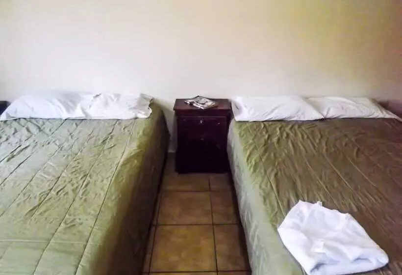 اتاق استاندارد با 2 تخت دوبل, La Posada B&b