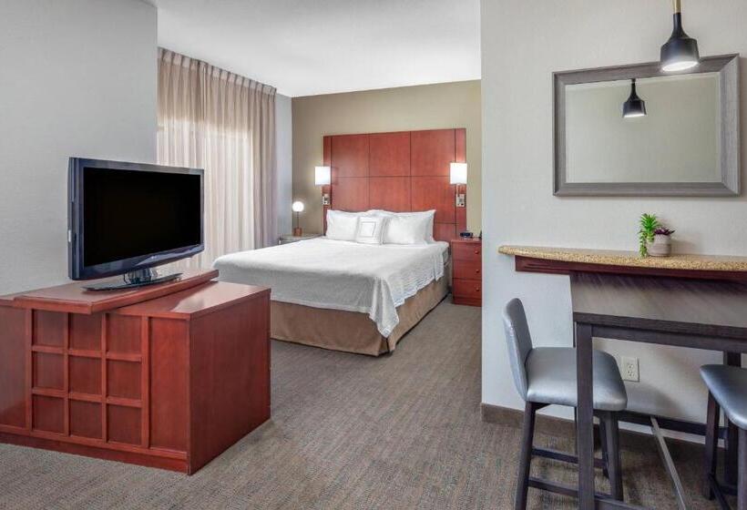 带大床的标准工作室, Residence Inn Phoenix Nw/surprise