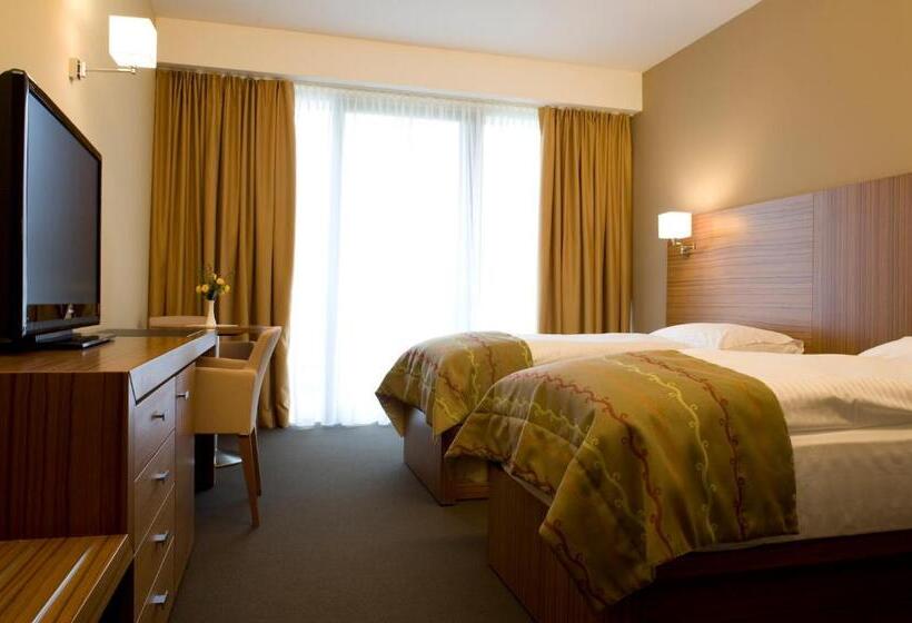 اتاق لوکس با بالکن, Bohinj Eco