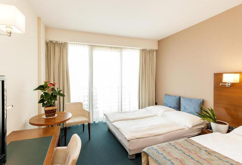 اتاق خانوادگی, Bohinj Eco