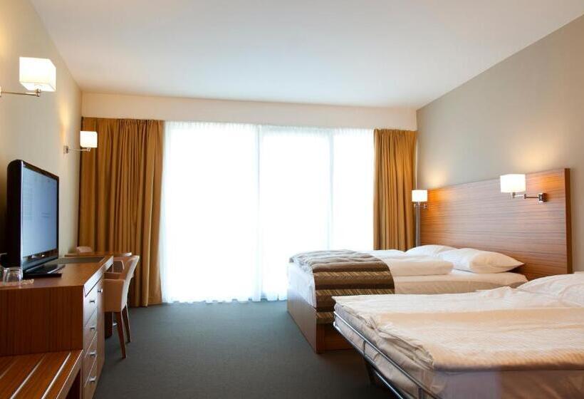 اتاق خانوادگی, Bohinj Eco