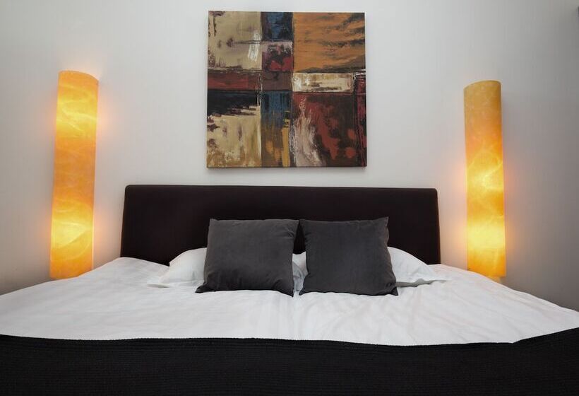 آپارتمان 2 خوابه, Máni Apartments