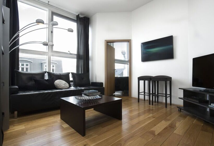 آپارتمان 2 خوابه, Máni Apartments
