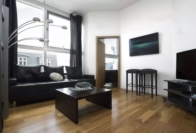 آپارتمان 2 خوابه, Máni Apartments