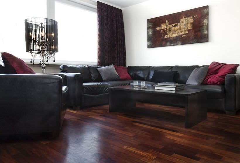 آپارتمان 3 خوابه, Máni Apartments